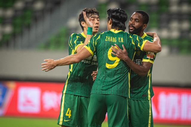 开云体育入口-中超争四大戏早早收场：申花只剩眼泪国安河北逆袭