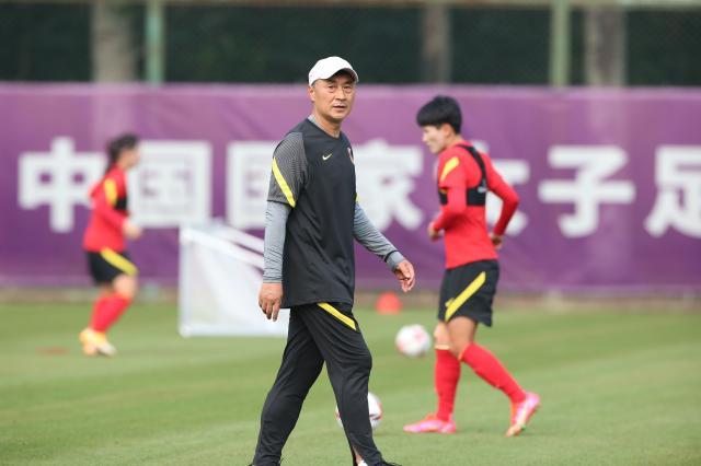 开云体育在线-贾秀全：谁摘果子不重要 为中国女足多培养一些人